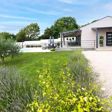 Jolanda Holiday home *