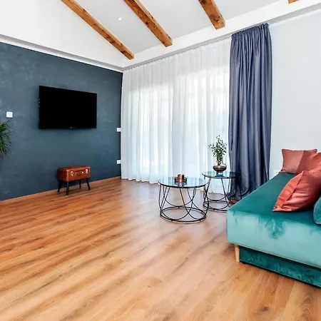 Holiday home Jolanda